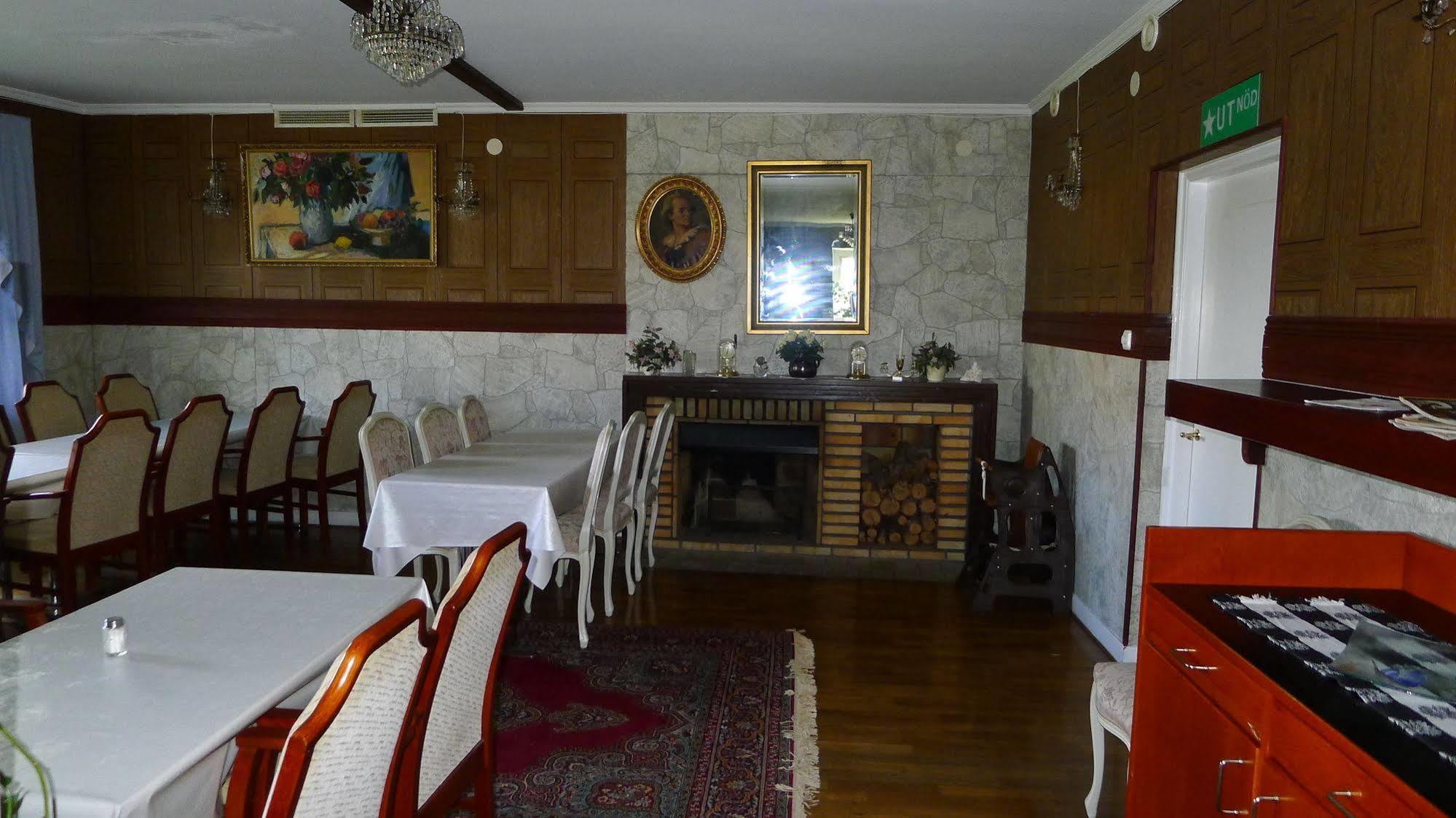 Grums Old House Екстер'єр фото